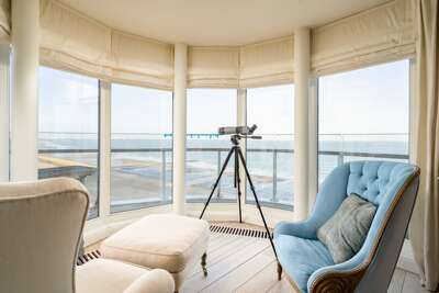 Huswell - Stunning Seaview penthouse with parking Huswell - Stunning Seaview penthouse with parking