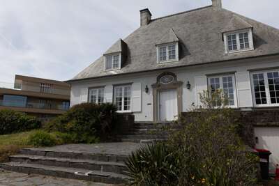 Huswell - Luxurious Villa with Stunning Views!