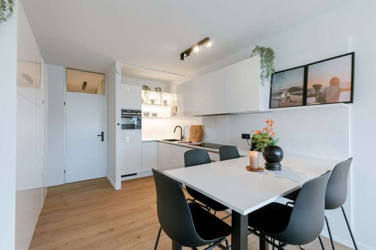 Huswell - Nice apartment close to the beach with p Huswell - Nice apartment close to the beach with p