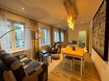 Family-Friendly Antwerp: Prime Location & Comfort! Family-Friendly Antwerp: Prime Location & Comfort!