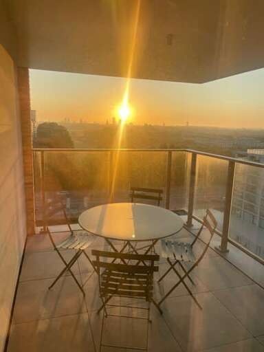 Beachfront Oasis: Modern Apartment with Views! Beachfront Oasis: Modern Apartment with Views!