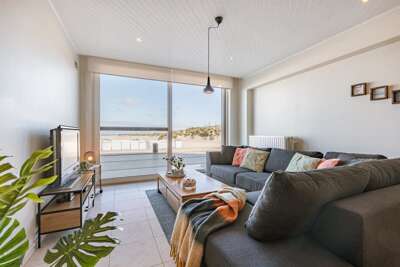 Huswell - Beachfront apartment in Zeebrugge