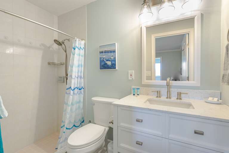 Endless Summer Full Master Bathroom (Ensuite)