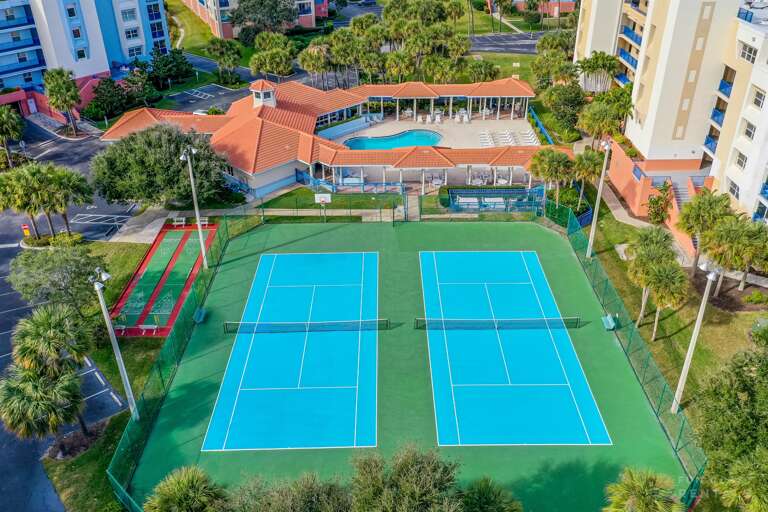 On site tennis courts!