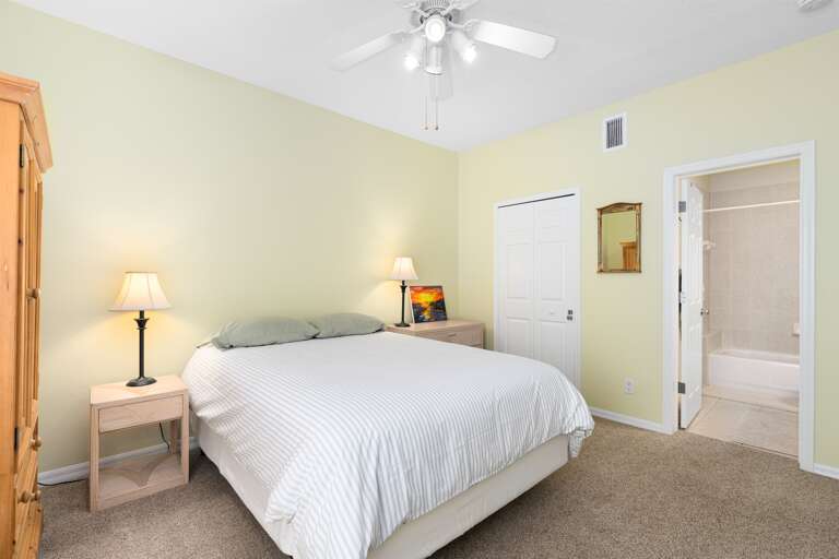 Master Bedroom with Queen Bed and ensuite Full Bathroom!