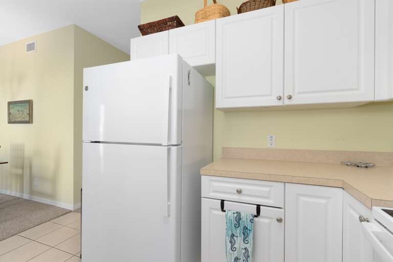 Fully Equipped Kitchen!