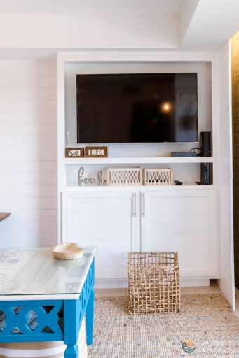 Living Area with 55" Smart TV