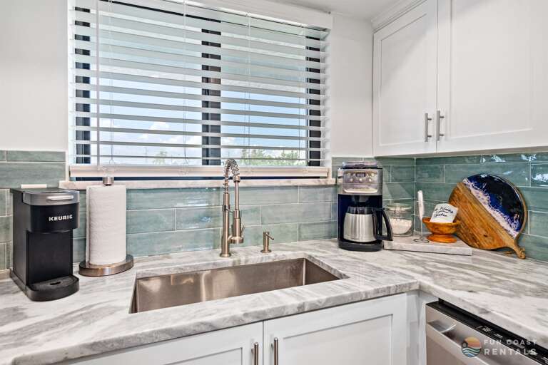 Beachy Fully Equipped Stainless Steel Kitchen