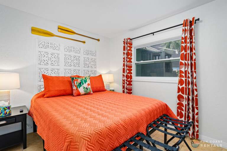 Second Bedroom with Queen bed!