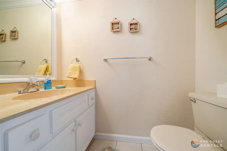 Downstairs Half Bathroom