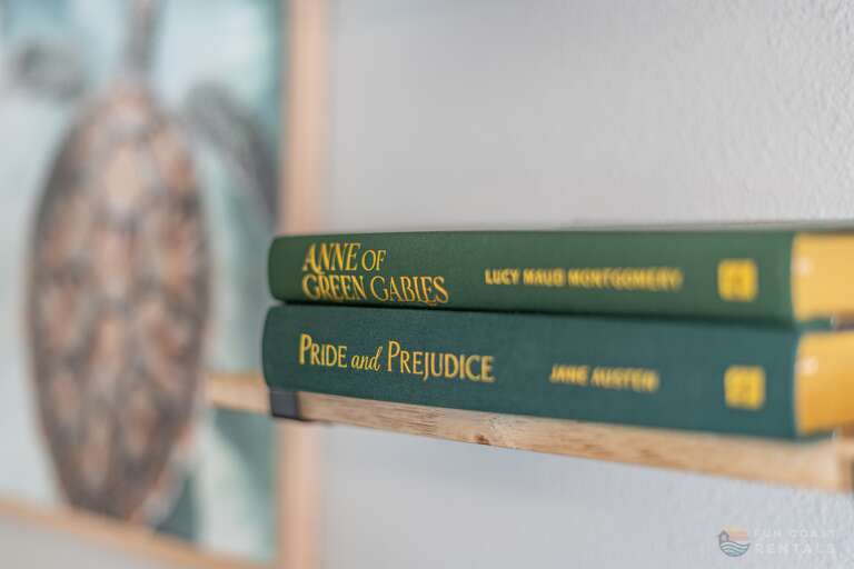 Charming details throughout!