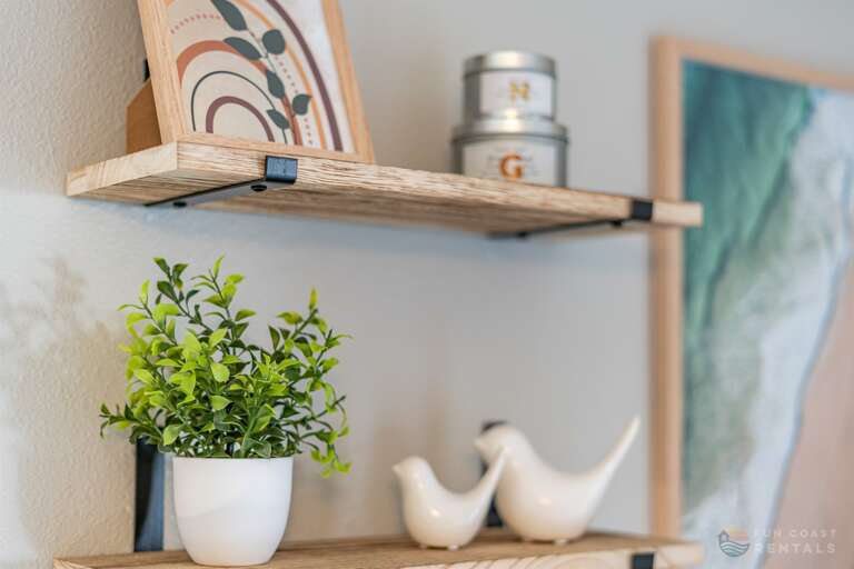 Charming details throughout!