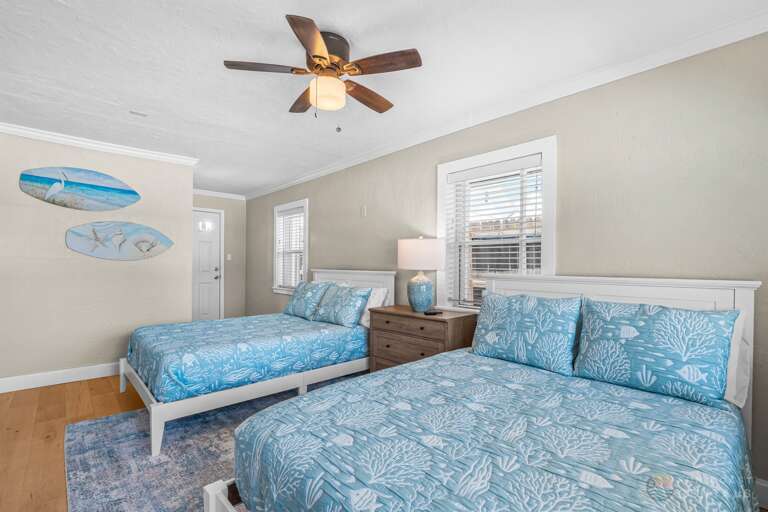 Bedroom 3 with double twin beds!
