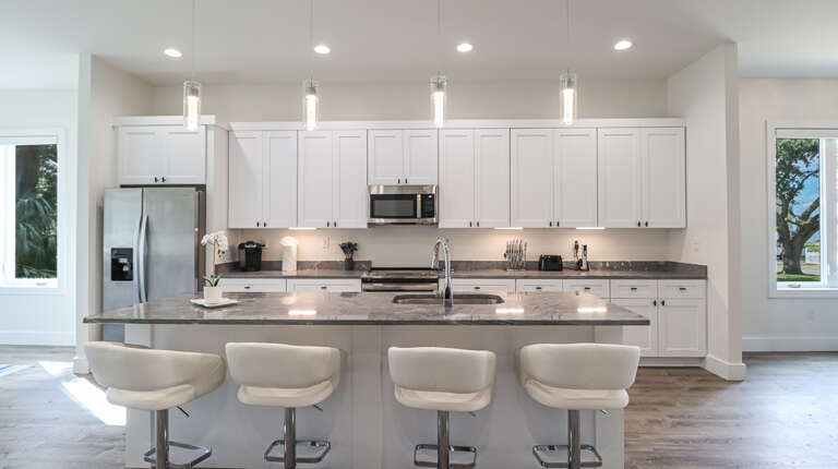 Insta Worthy Fully Equipped Kitchen