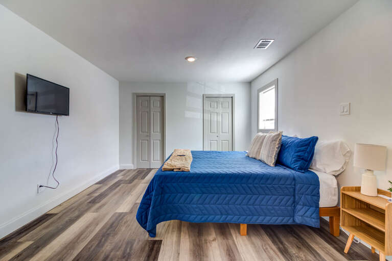 Master bedroom w/ smart TV Master bedroom w/ smart TV
