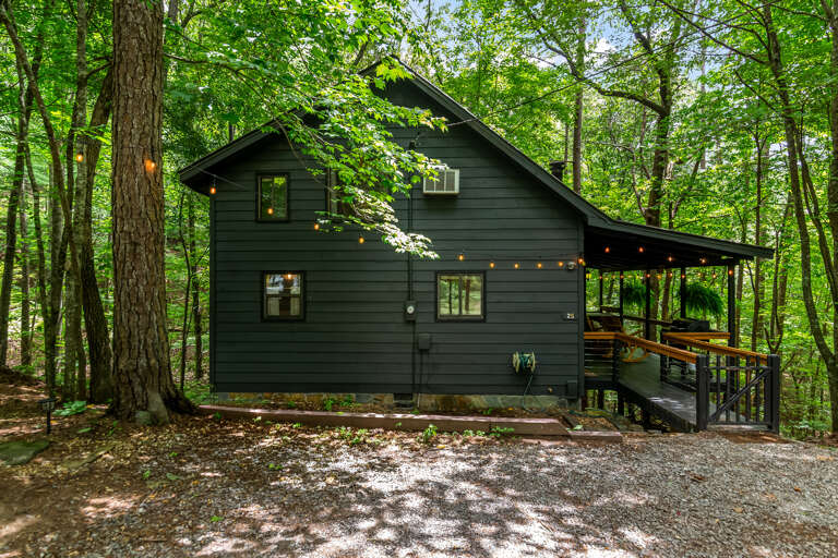 Exterior view of the Enotah Cabin