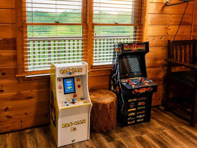 Grin and Bear It Cabin