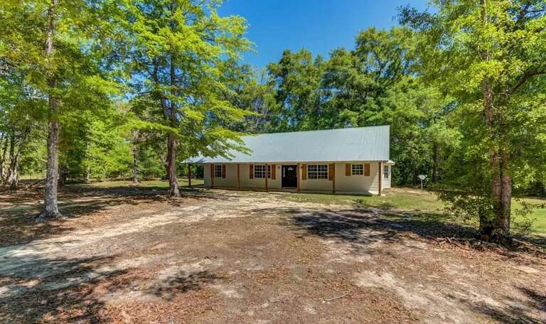 Front Exterior  - plenty of parking 