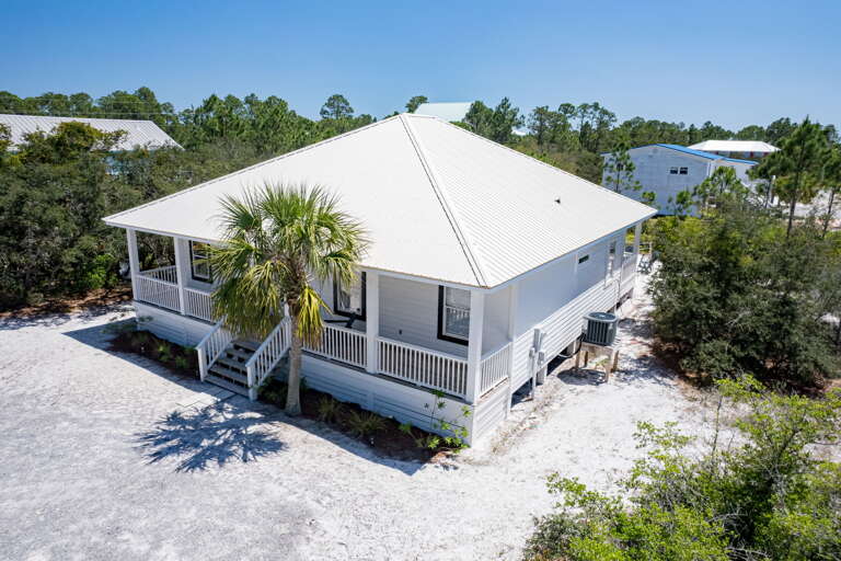 Experience paradise at our Gulf Shores, AL rental! Relax in our luxurious home, steps away from the sugar-white sand beaches and emerald waters. Perfect for a family vacation or a romantic getaway.