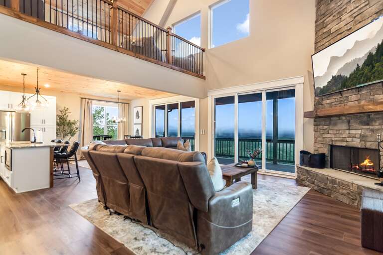 Living room wall of windows