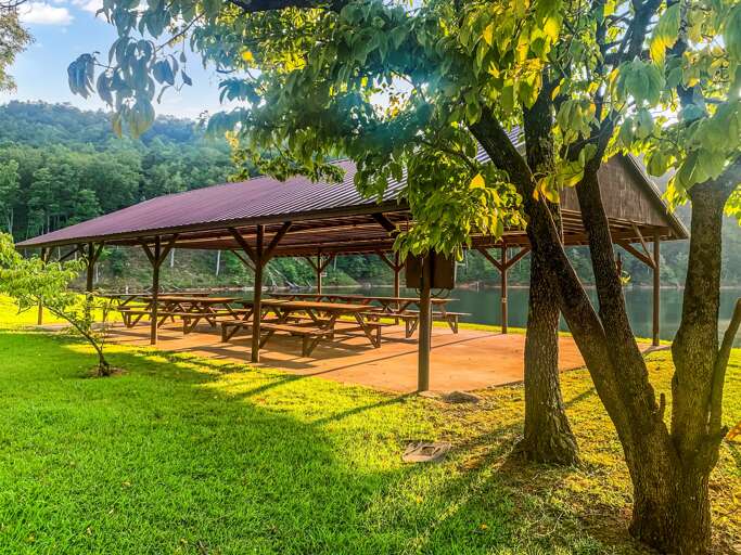 Community picnic tables 