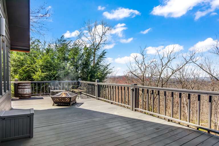 Amazing Mountain and Lake Views - Blue Ridge, GA Amazing Mountain and Lake Views - Blue Ridge, GA