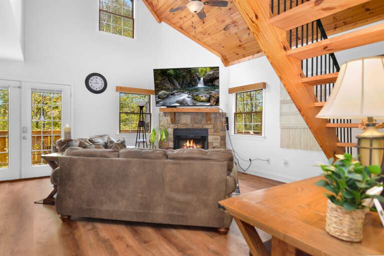 Smart Tvs and a Cozy Fireplace here at the Alpine Bungalow