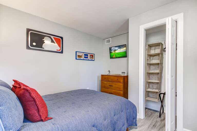 Bedroom 4- Full Size