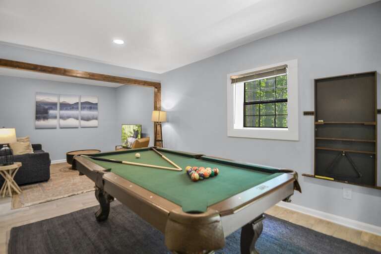 Rec room w/ pool table - basement 