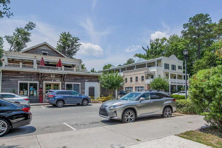 Captain Woody’s...A great seafood restaurant next door 