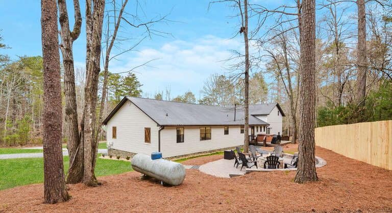 Fenced in Back Yard for Privacy @Wilderness Lodge Blue Ridge