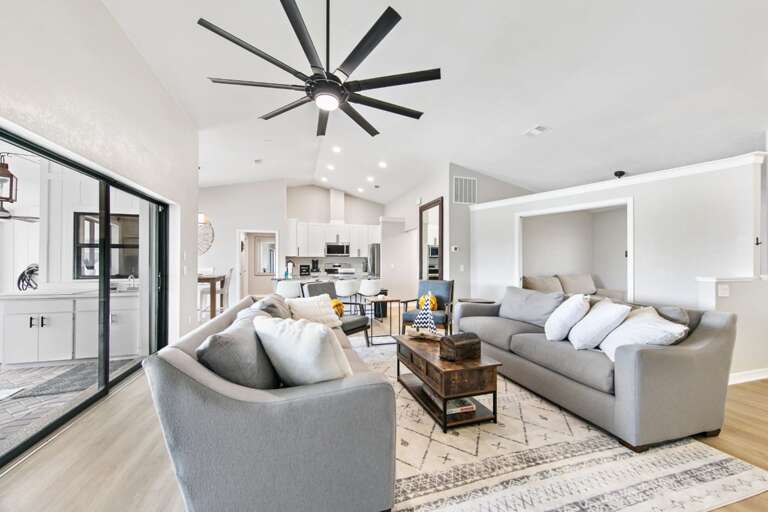 Living Area Living Area