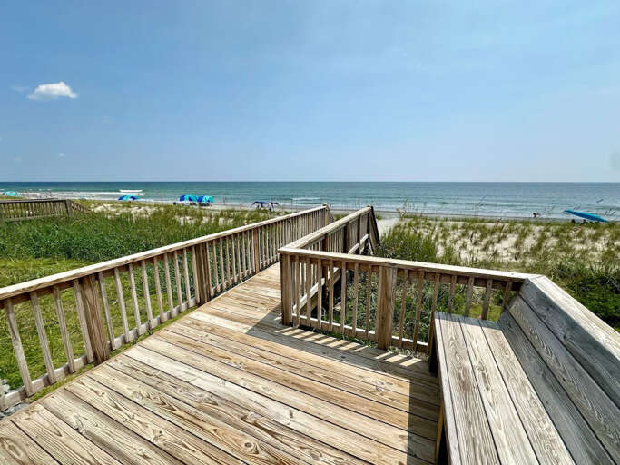 Ocean front walkway sitting area