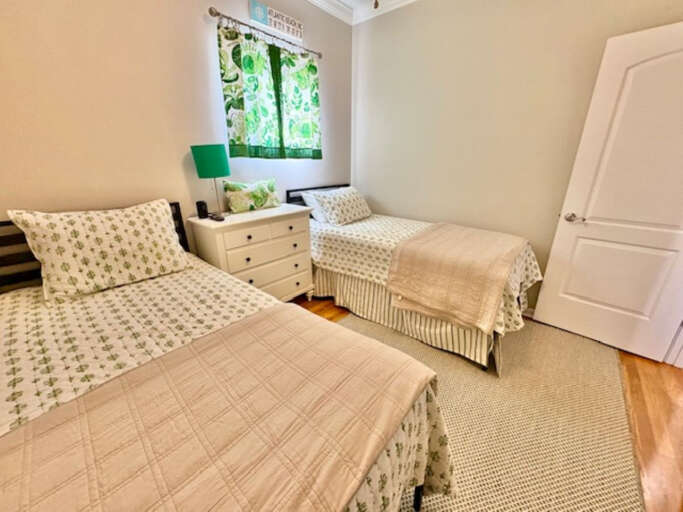 Bedroom #3 with twin beds.