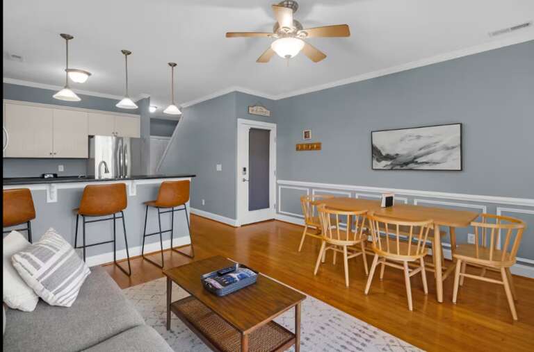 Dining Area.png