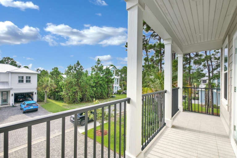 2nd floor King Suite Balcony