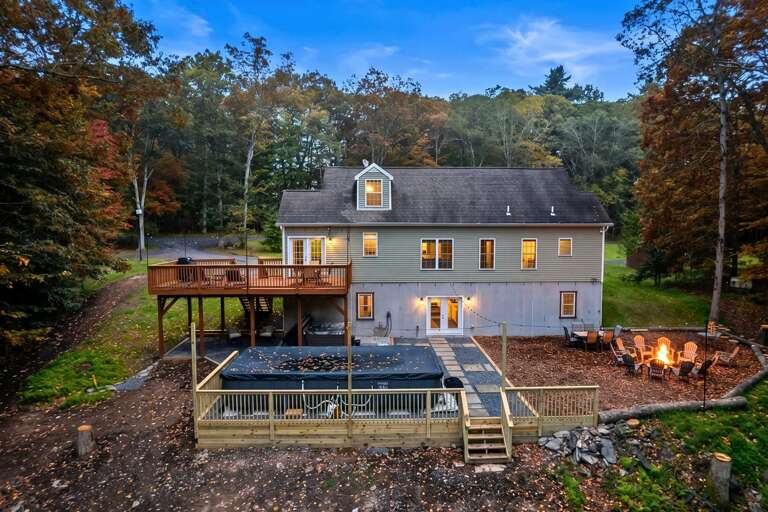 Sunflower Acres Farmhouse