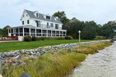 Modern Chesapeake Waterfront - Heated Pool - Dock