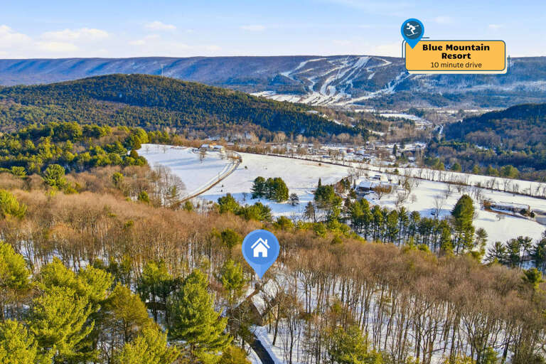 Views of Blue Mountain! Near App Trail, Game Room