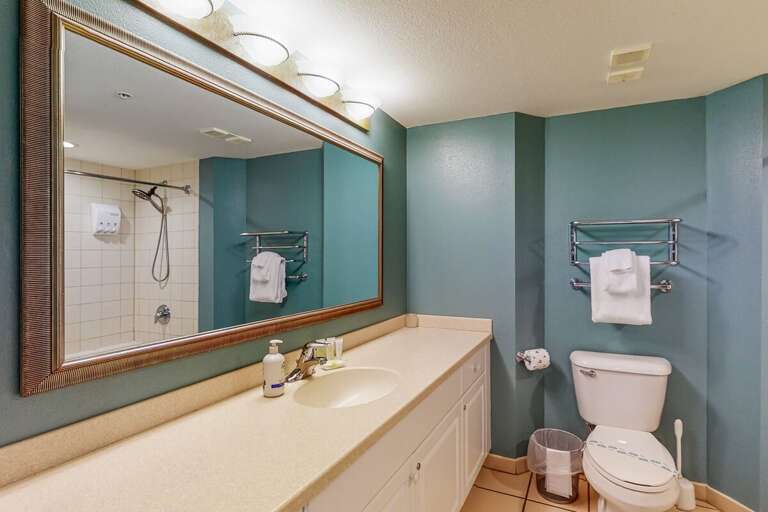 Daytona Beach Resort 1021 - Beach Vibes