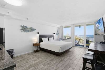 Harbour Beach Resort 618