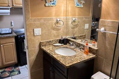 Harbour Beach Resort 808