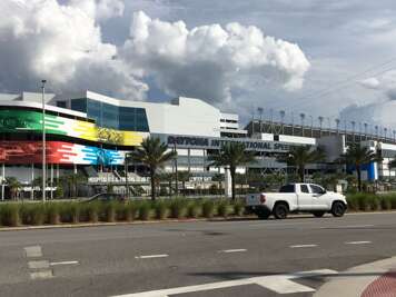 Daytona Ocean Walk 2424B