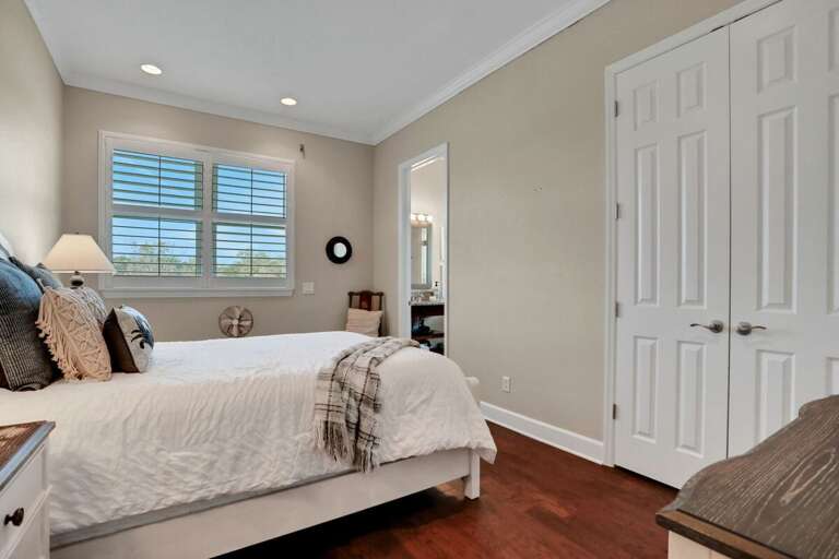 Edgewater Home Rental