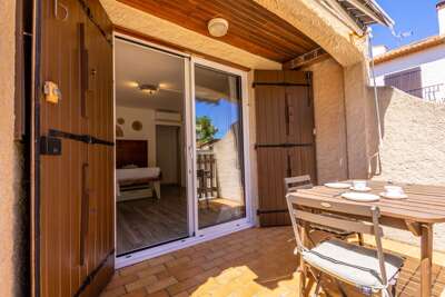 Valras-Loc – Studio with terrace