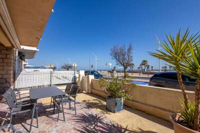 Terrasse sur la Mediterranee trois Etoiles