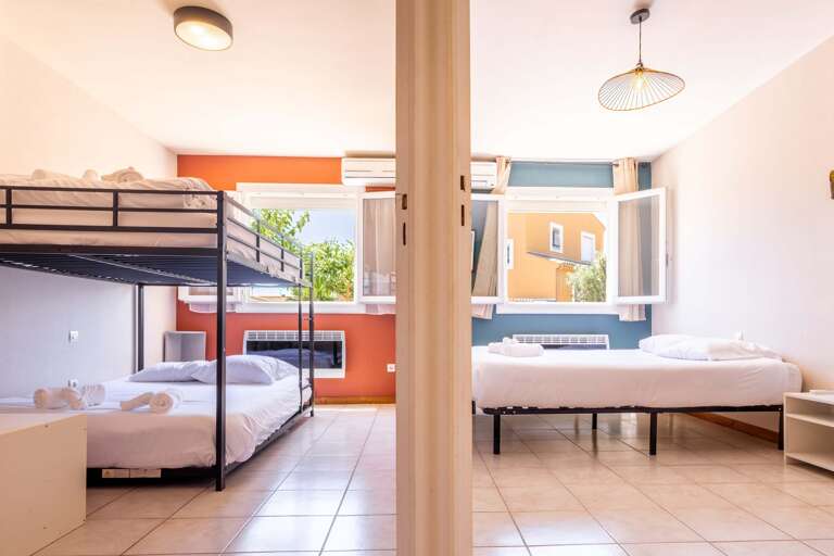 Villa Familiale avec Piscine et Petanque