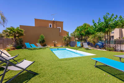 Villa Familiale avec Piscine et Petanque