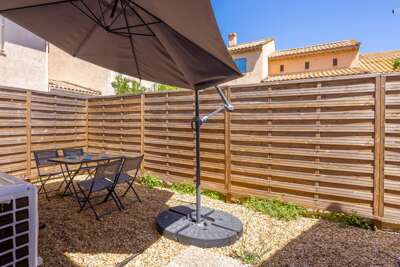 Modern Studio with Private Garden in Valras-Plage