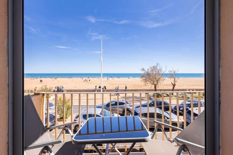 Valras-Plage Apartment Rental